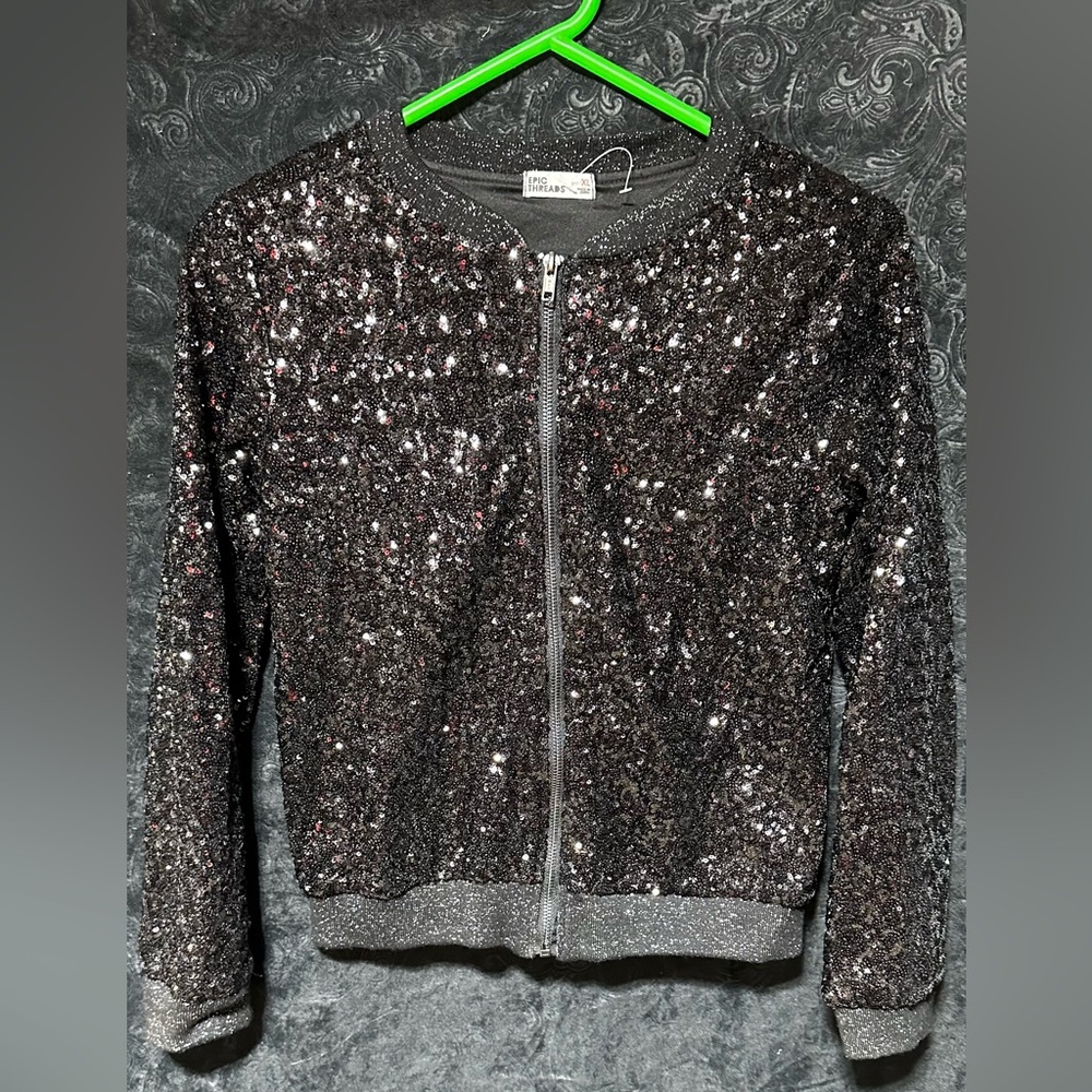 Like NEW! Women's Epic Threads XL Black Sequin Full zip lightweight Jacket